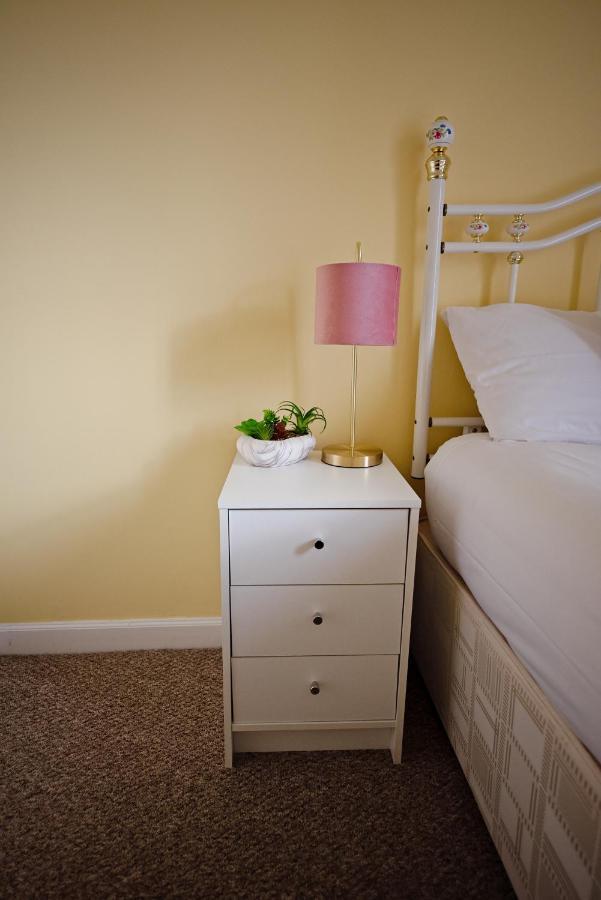 Cosy One Bedroom Flat In City Center EDI Exterior foto