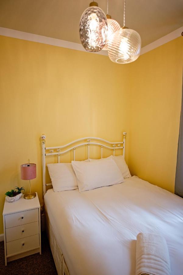 Cosy One Bedroom Flat In City Center EDI Exterior foto