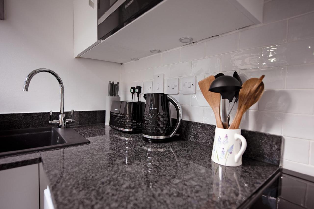 Cosy One Bedroom Flat In City Center EDI Exterior foto